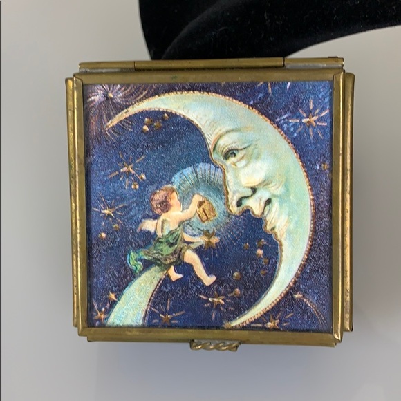 Man on the moon vintage blue glass ring box